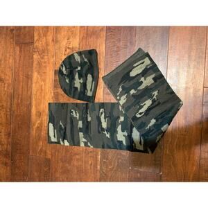 Camo Men's Winter Acrylic Wool Scarf and Hat Set